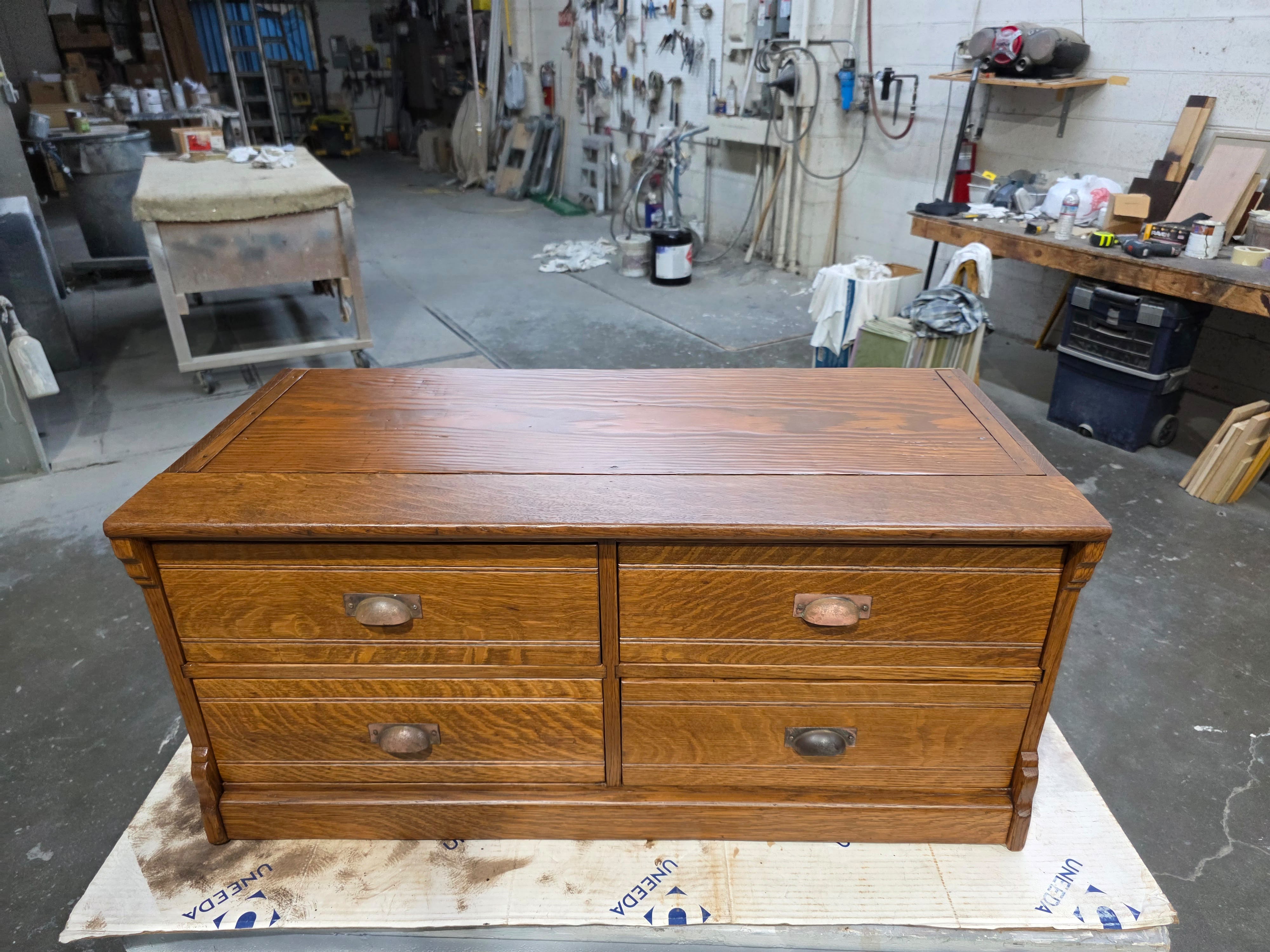Antiques & Fine Furniture