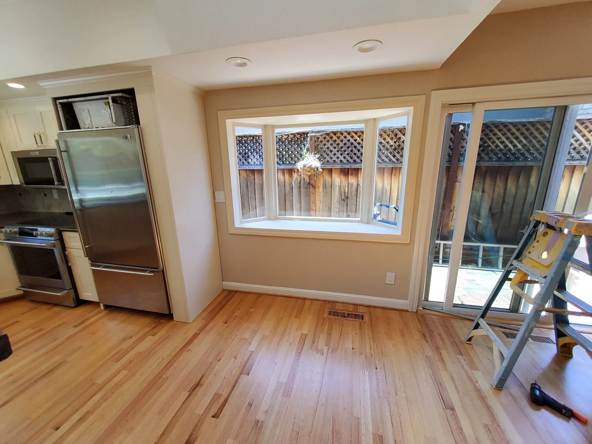 Window Frame Refinishing